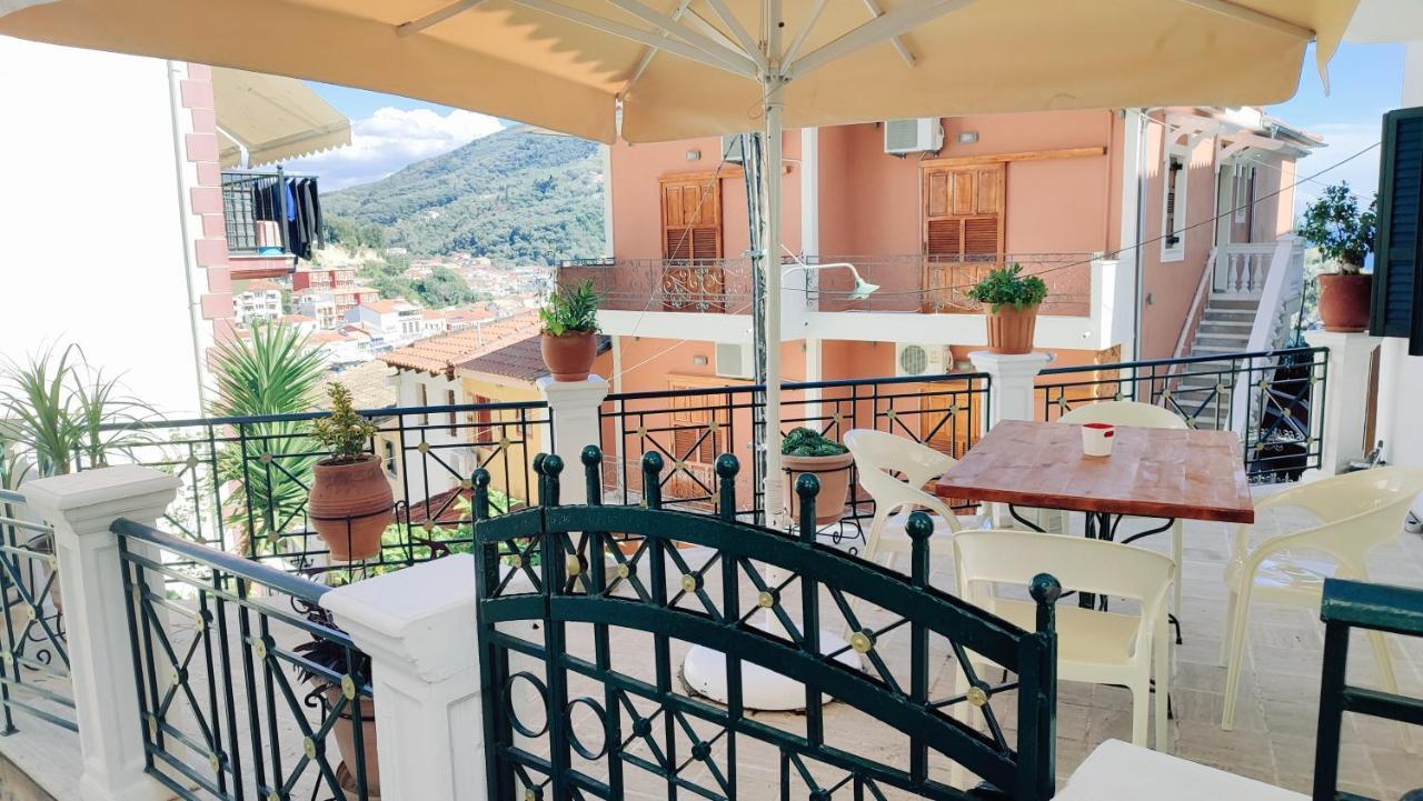 Odyssey Apartment Parga Ngoại thất bức ảnh